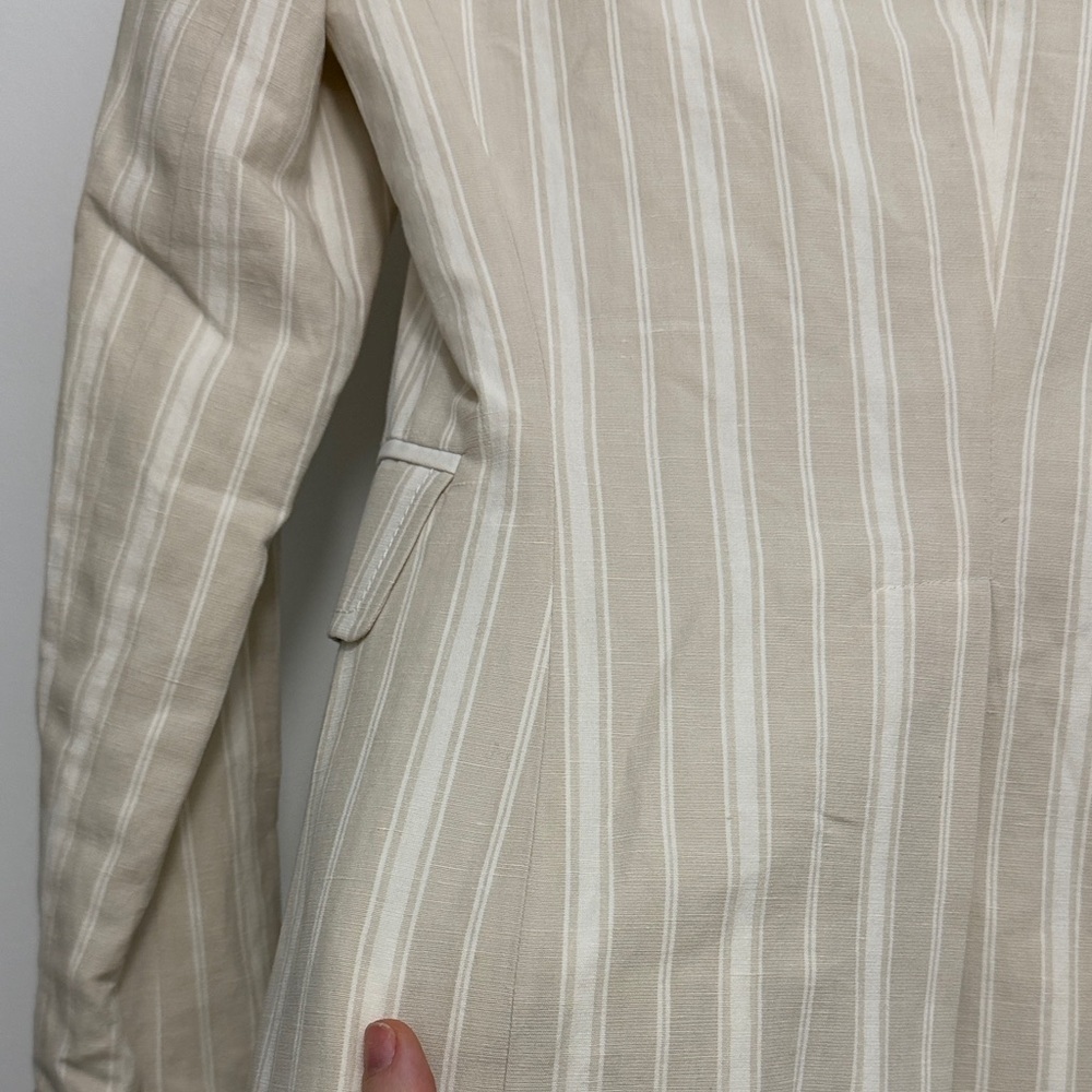 🆕 Massimo Dutti Beige Linen Blend Striped Blazer - Picture 9 of 11